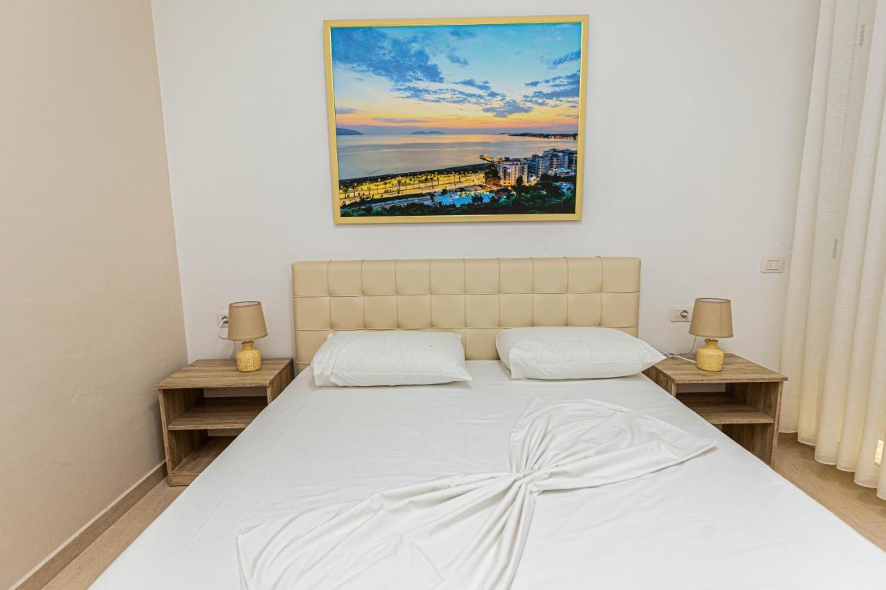 Jordan'S Hotel Vlore Exterior photo