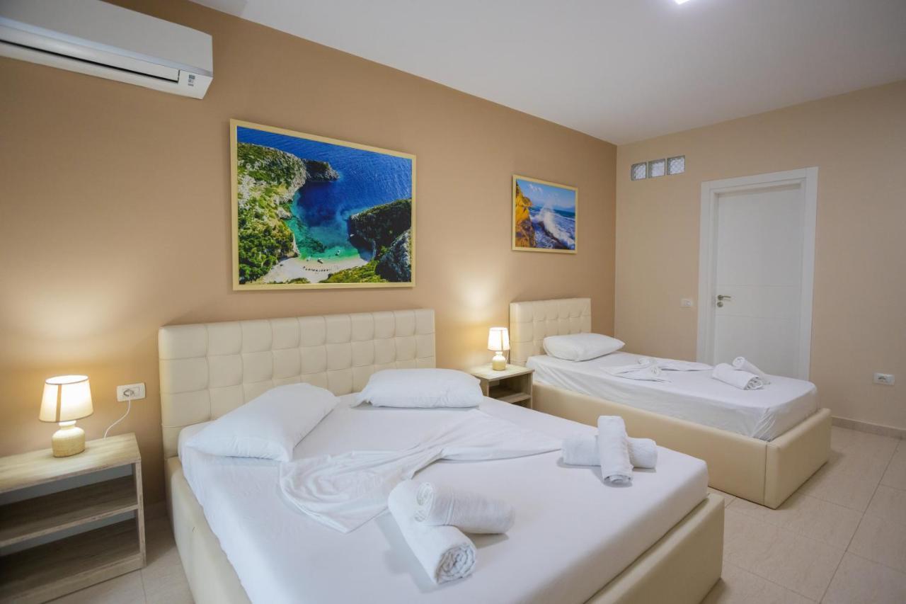 Jordan'S Hotel Vlore Exterior photo